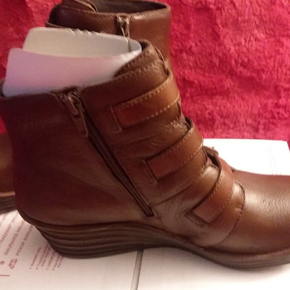 New Bionica Forte Brown Boots - Picture 4 of 5